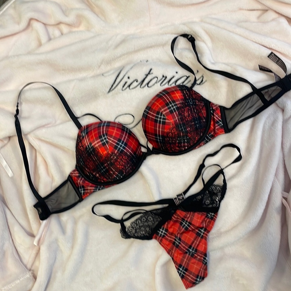 Victoria’s Secret plaid black and white bra thong set medium